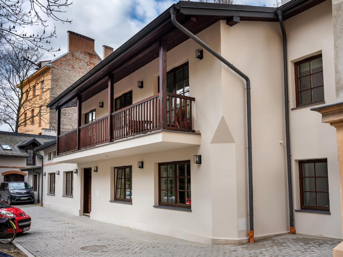 Tyzenhauz Villas Krakow Bagian luar foto