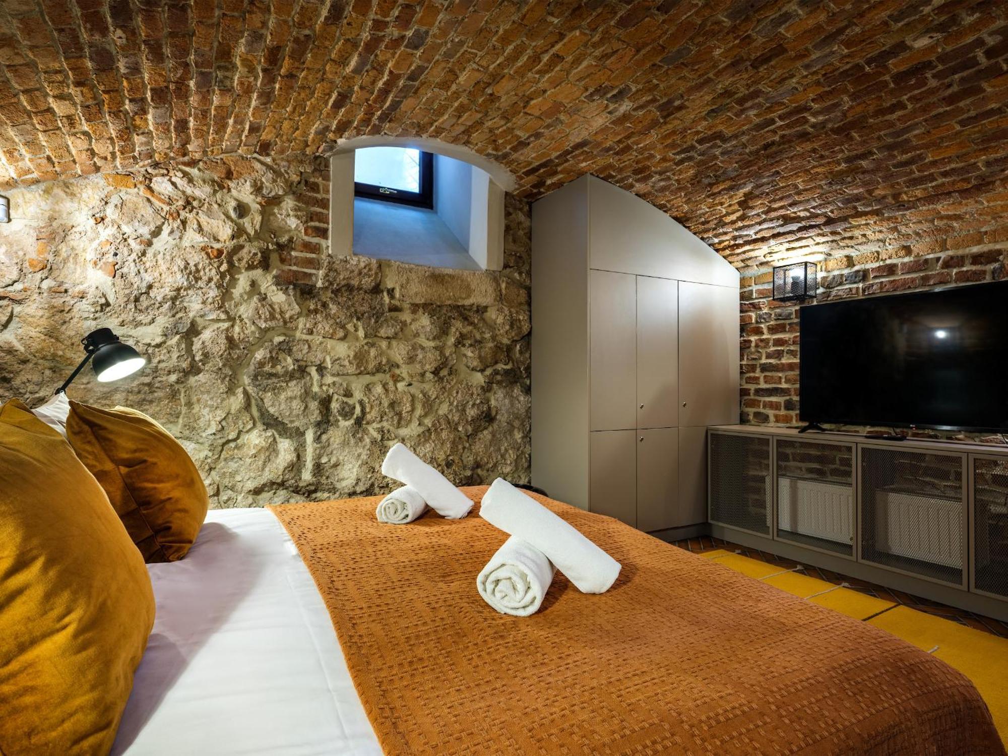 Tyzenhauz Villas Krakow Bagian luar foto